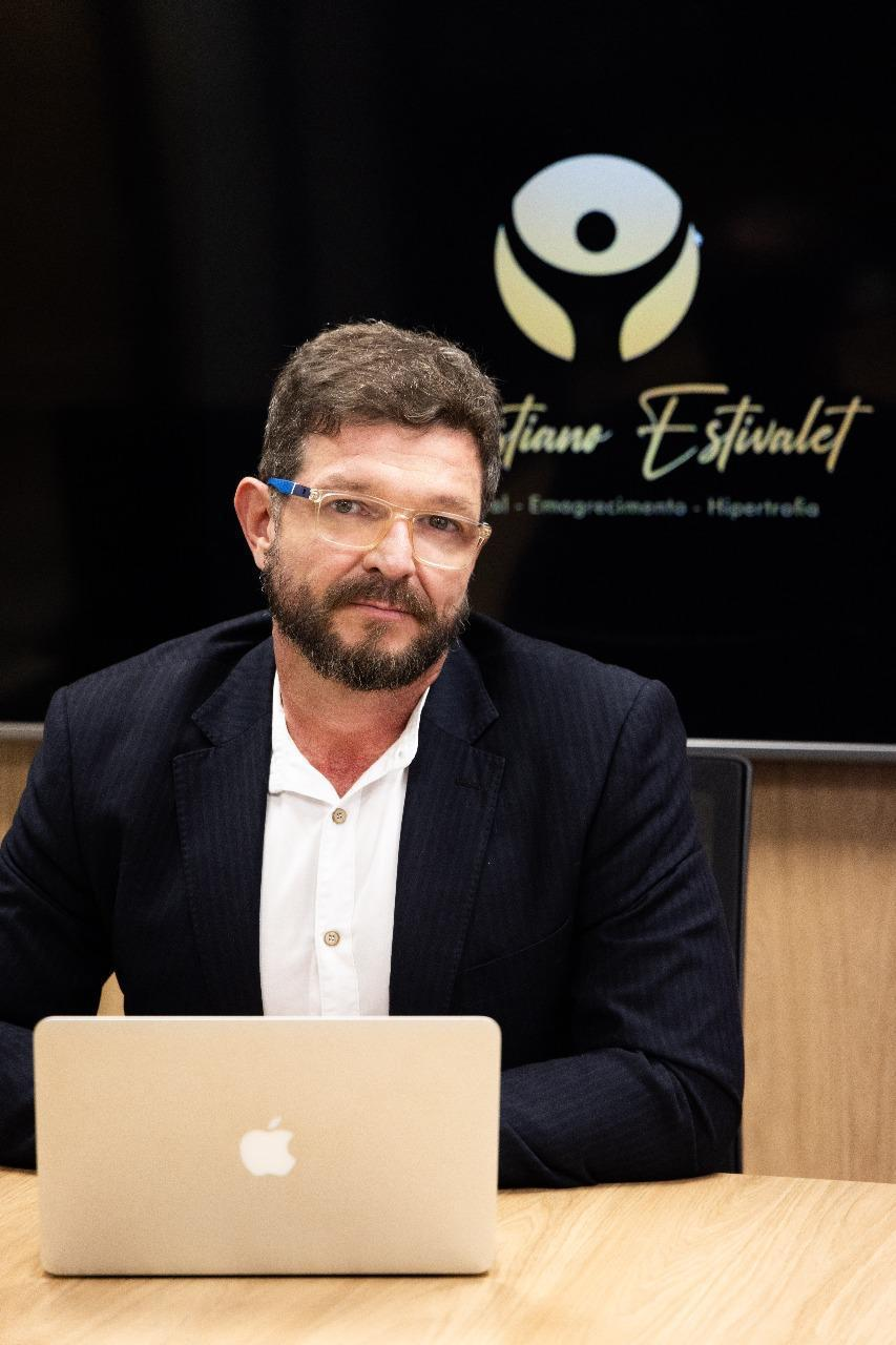 Dr. Cristiano Estivalet